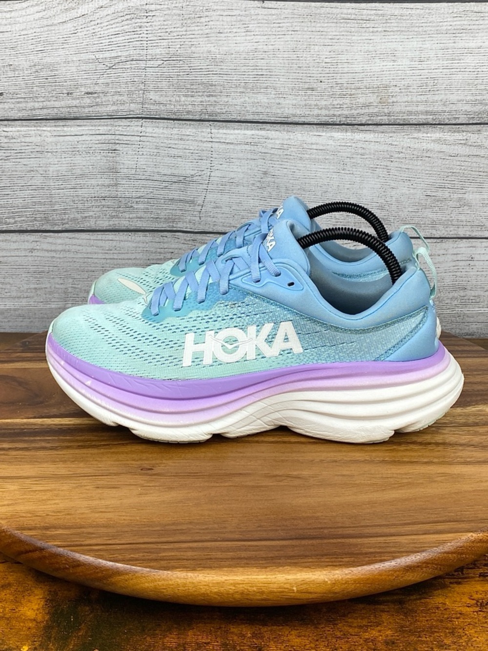 HOKA One One Bondi 8 Airy Blue Ocean Running Shoe Women’s Sneaker Size 9 B